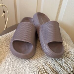 Light Purple Cushionaire Slides